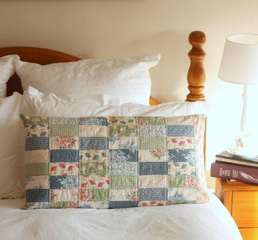 Pretty Patchwork Pillow Sham -  Sewing Pattern by A Spoonful of Sugar