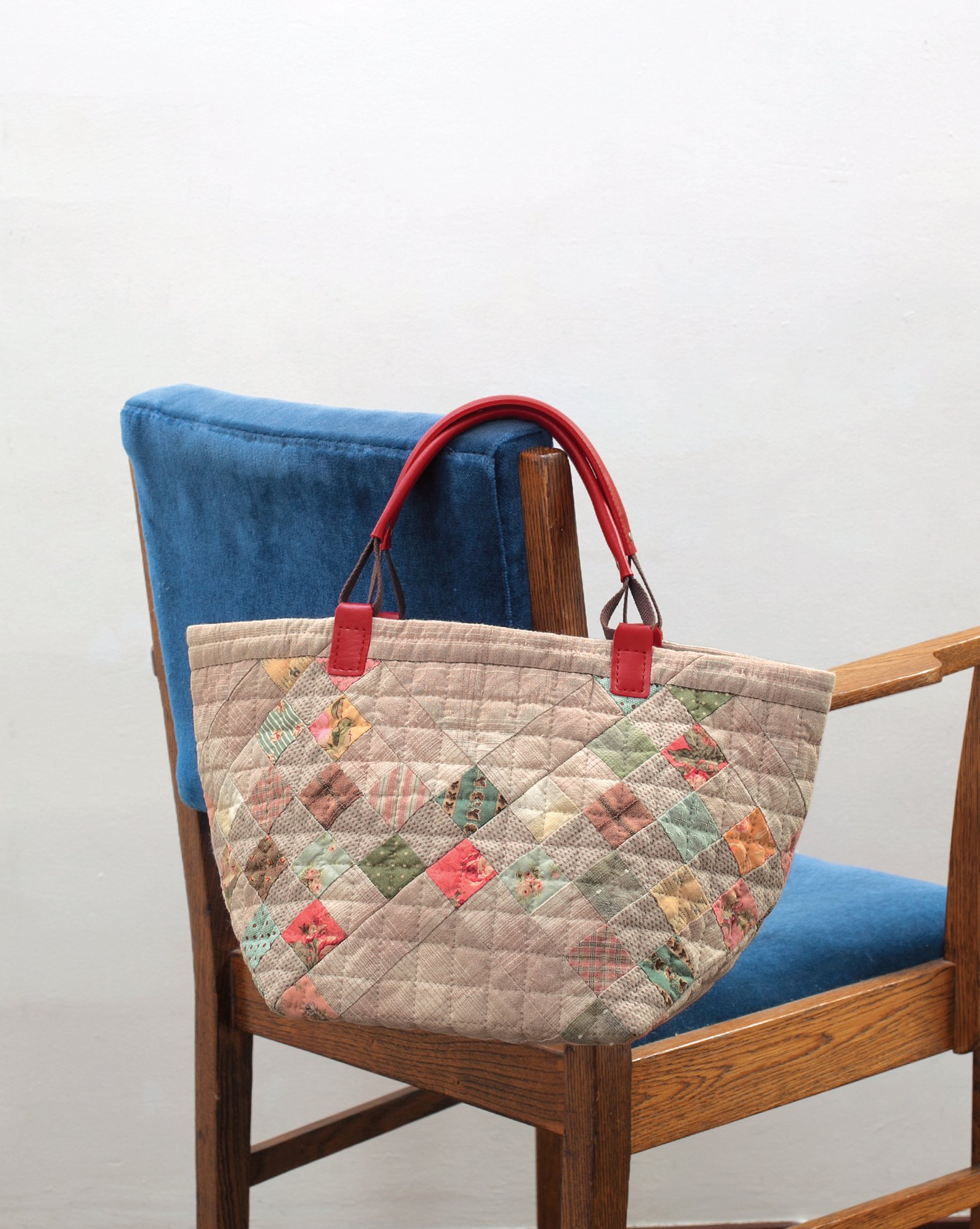 Quilted Bags and Gifts by Akemi Shibata