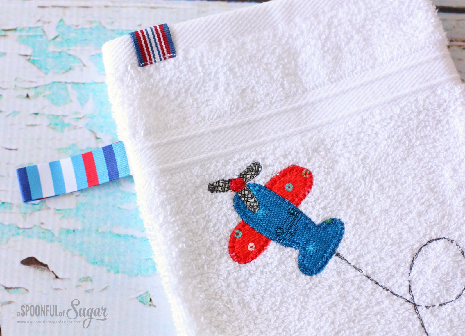 Make a baby bath mitt using our easy sewing tutorial www.aspoonfulofsugardesigns.com