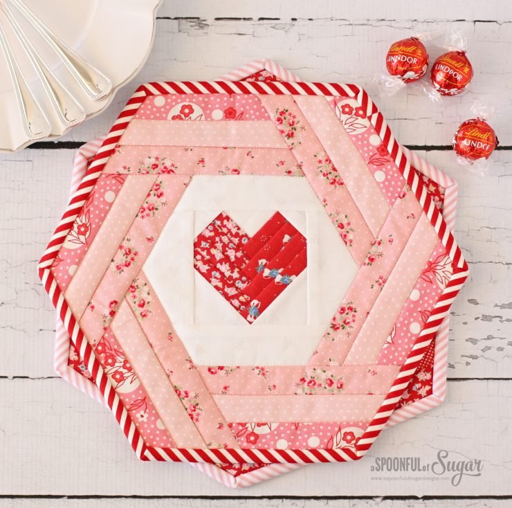 Hexie Heart Placemat PDF Sewing Pattern by A Spoonful of Sugar (Etsy)