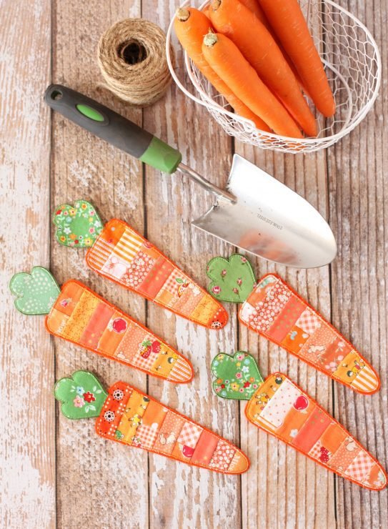Scrappy Carrot Bunting pdf sewing pattern by A Spoonful of Sugar. Available in Etsy store. 