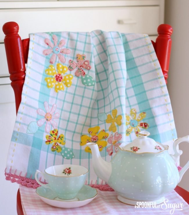 "Spring Tea Towel" is a Free Spring Quilted or Sewn Kitchen Pattern designed by Lisa & Sarah from A Spoonful of Sugar!