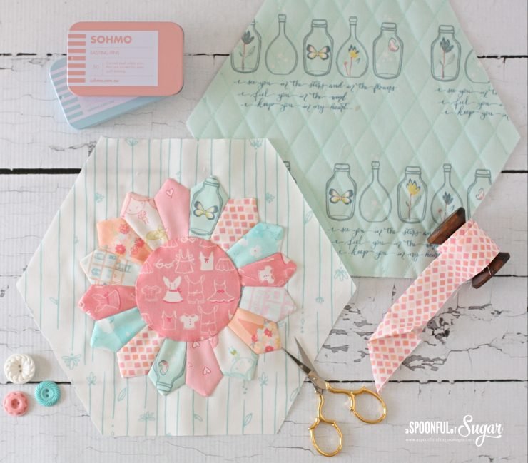 Dresden Placemat pdf Sewing Pattern by A Spoonful of Sugar. Available in Etsy store.